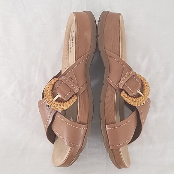 CLARKS Reileigh Bay Sandal Leather Upper Slip On w/Adjustable Strap, size 8 - Picture 3 of 7